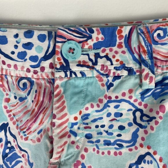 Lilly Pulitzer Womens Walsh Shorts Size 2 Cotton Shell Me About It Novelty Print - Picture 2 of 10